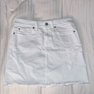 Vineyard Vines White Denim Skirt